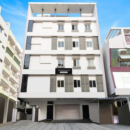 מלון Trimulgherry Super Townhouse Alwal Road מראה חיצוני תמונה